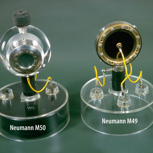 Neumann’s M50 sphere-mounted edge-terminated single diaphragm (left), and K49 dual-diaphragm centre-terminated capsule from the M49 (same as K47 capsule but with a different name).